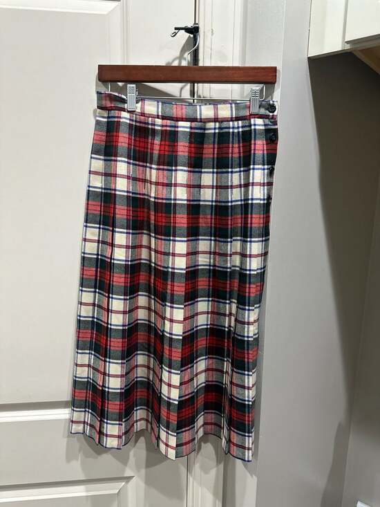 Preswick & Moore Dresses & Skirts - Preswick & Moore Vintage 100% Wool Plaid  Midi Skirt Made in Great Britain